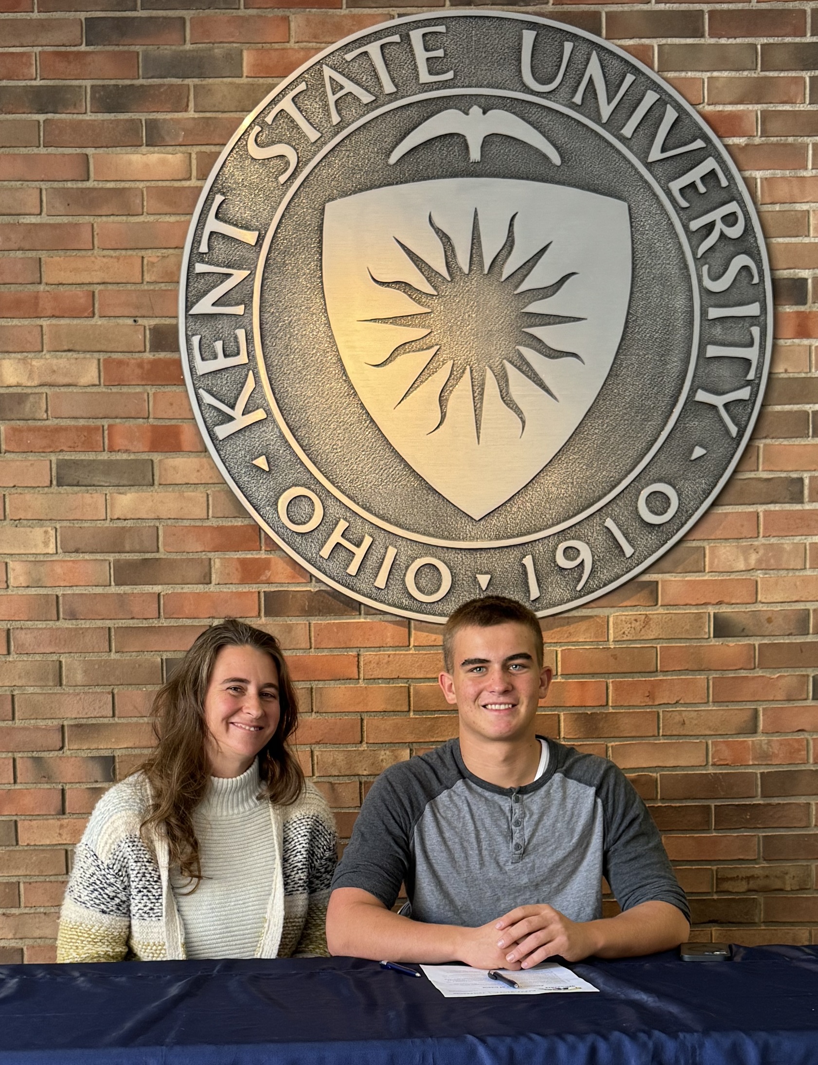 Amis Commits to Golden Eagles Golf