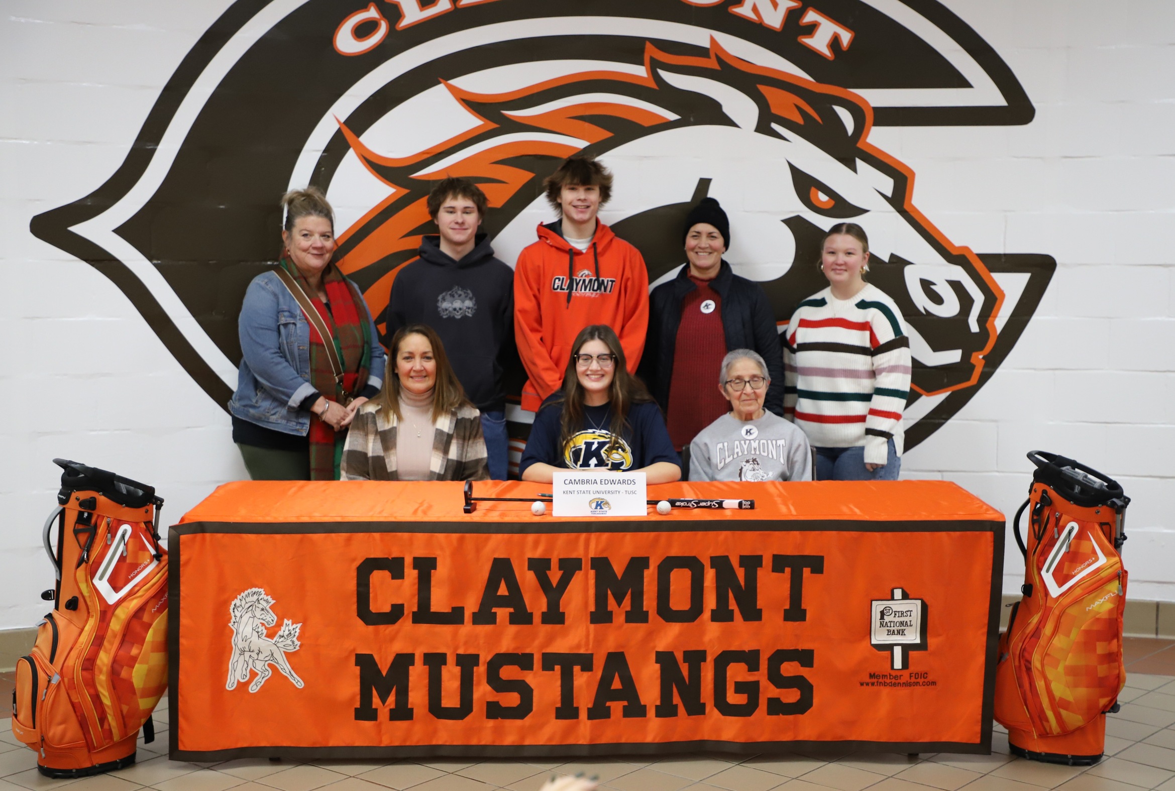 Edwards Commits to Golden Eagles Golf
